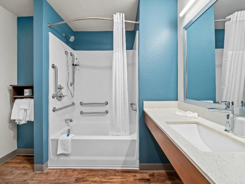Woodspring Suites Orlando East Ucf image