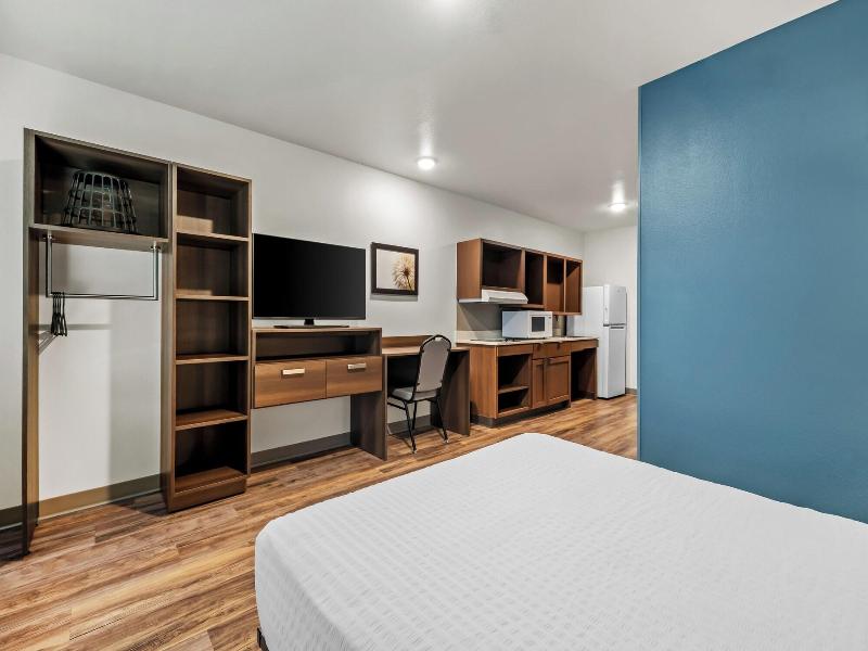 Woodspring Suites Orlando East Ucf image