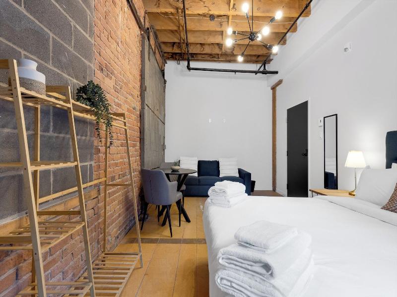 The Little Prince Rooms Old Montreal image