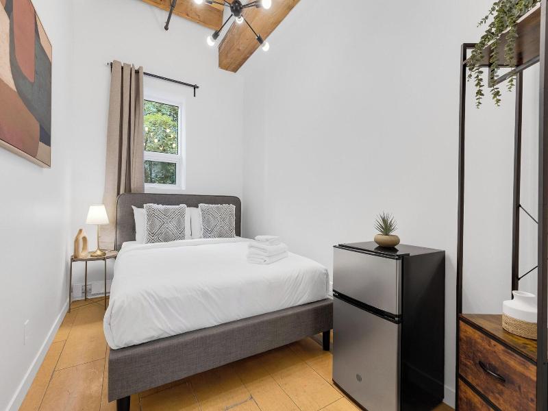 The Little Prince Rooms Old Montreal image
