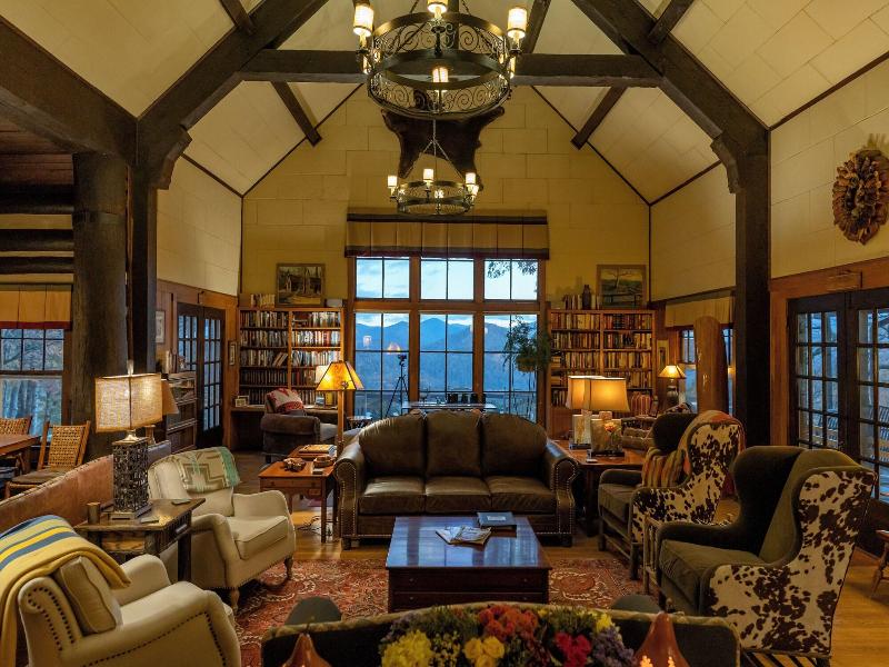Snowbird Mountain Lodge