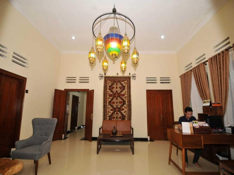 Musafir Guest House Syariah image