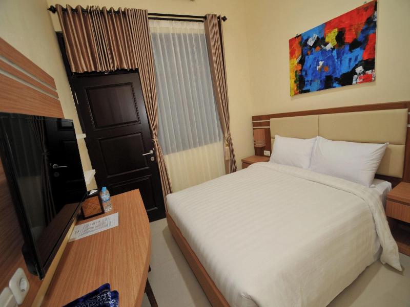 Musafir Guest House Syariah image