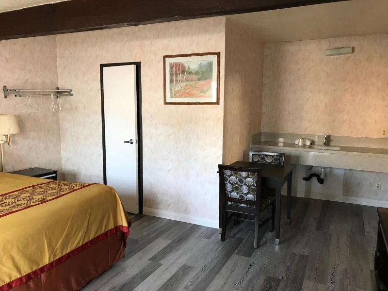Manhattan Inn Suites Lax image