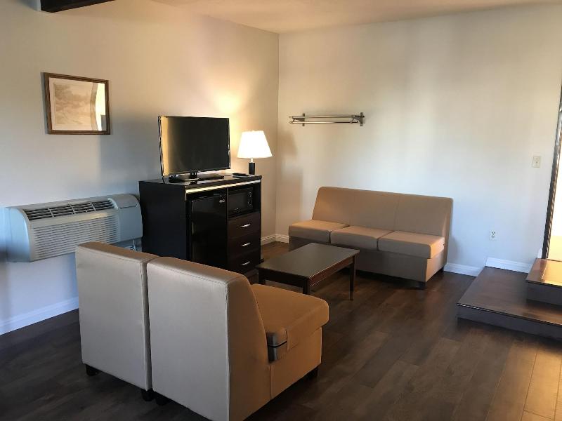 Manhattan Inn Suites Lax image
