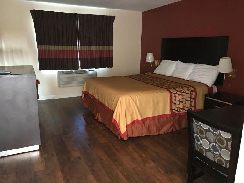 Manhattan Inn Suites Lax image