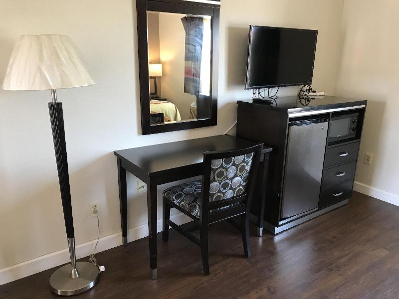 Manhattan Inn Suites Lax image