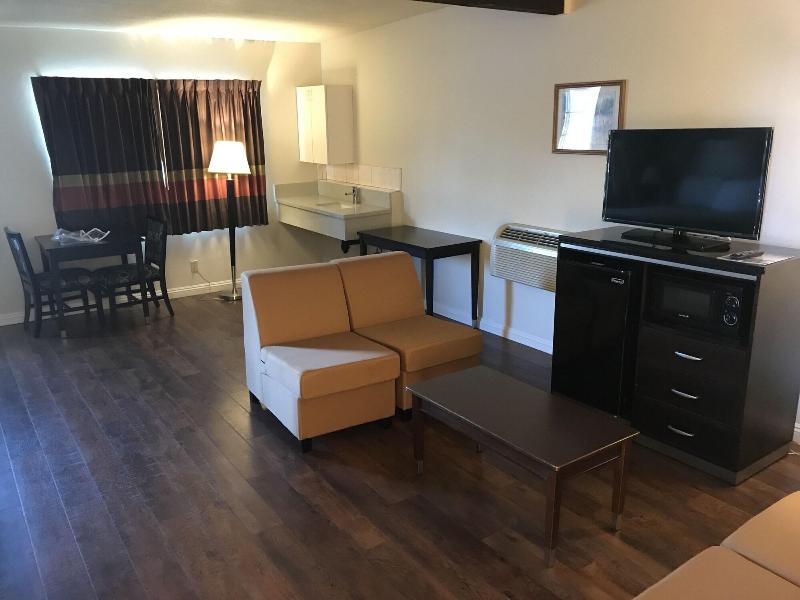 Manhattan Inn Suites Lax image