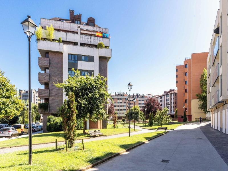 Limehome Oviedo Calle Postigo Bajo image