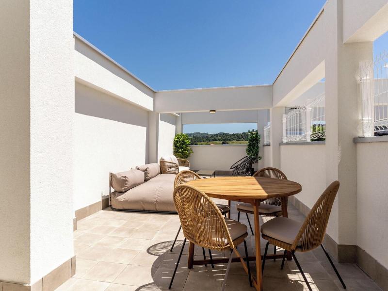 Limehome Oviedo Calle Postigo Bajo image