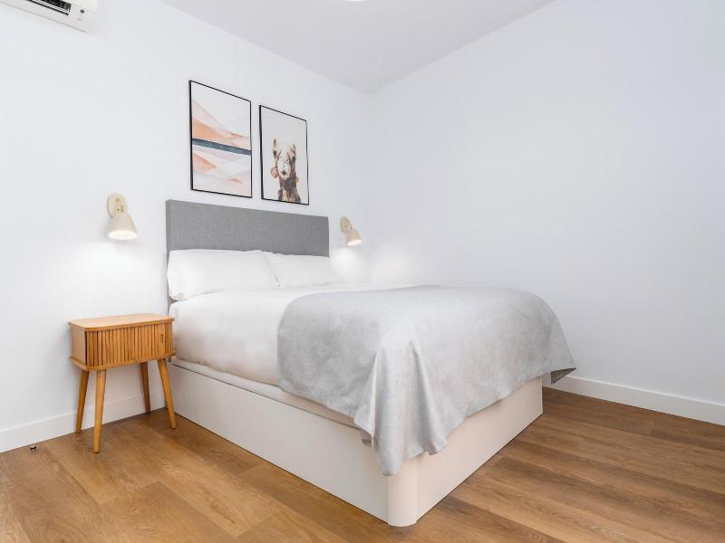 Limehome Oviedo Calle Postigo Bajo image