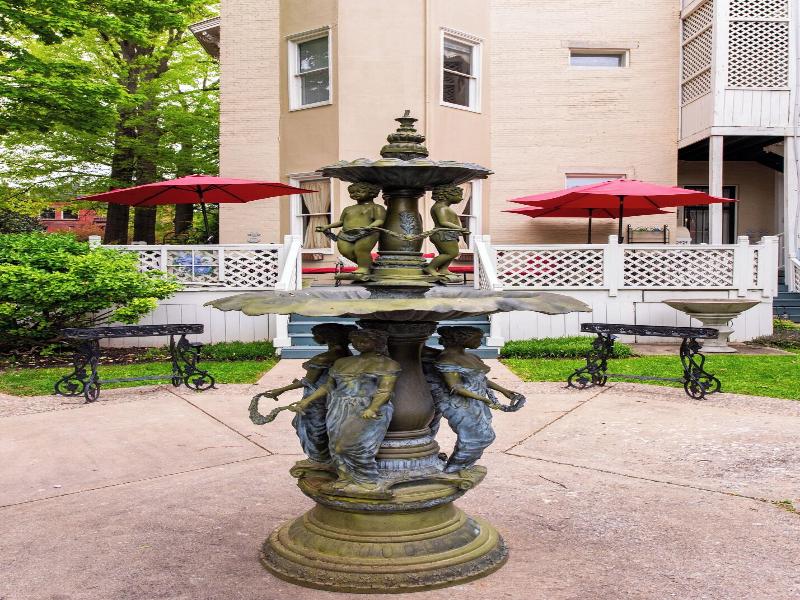 Dupont Mansion Bed Breakfast image