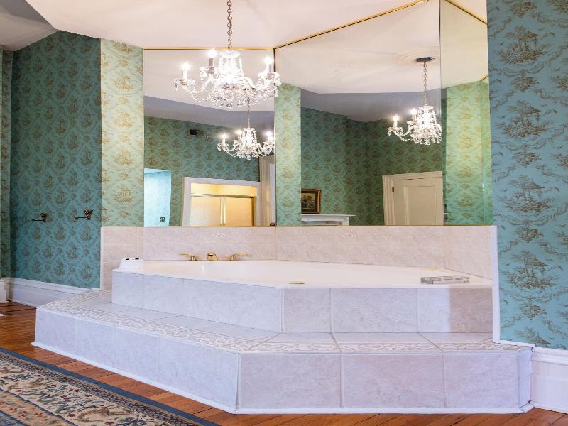 Dupont Mansion Bed Breakfast image