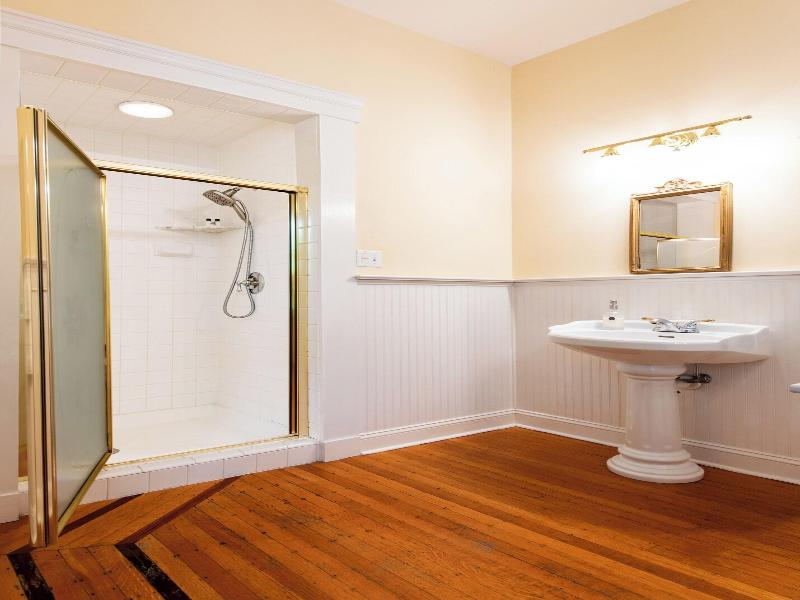 Dupont Mansion Bed Breakfast image