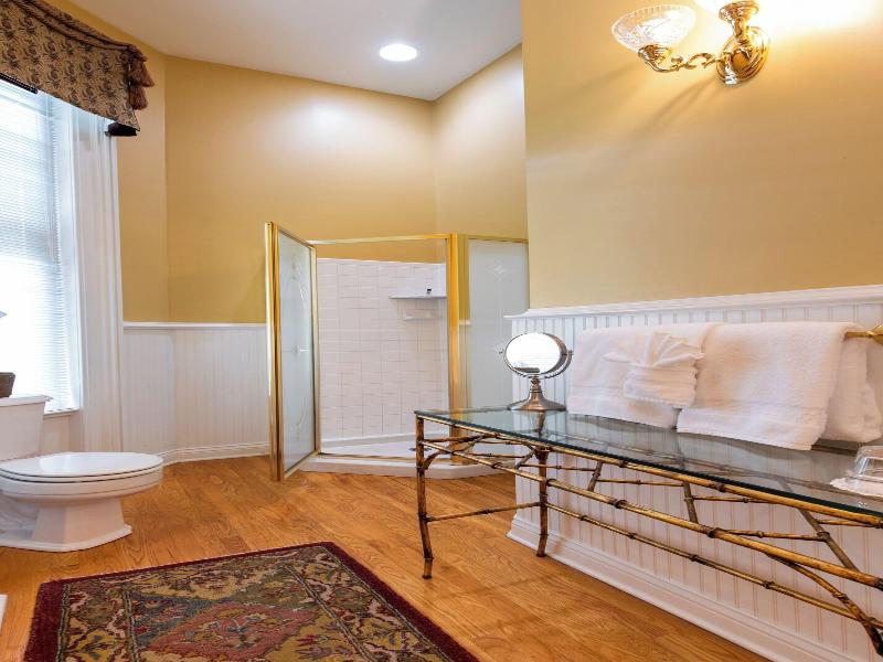 Dupont Mansion Bed Breakfast image