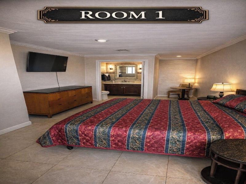 Branding Iron Motel image