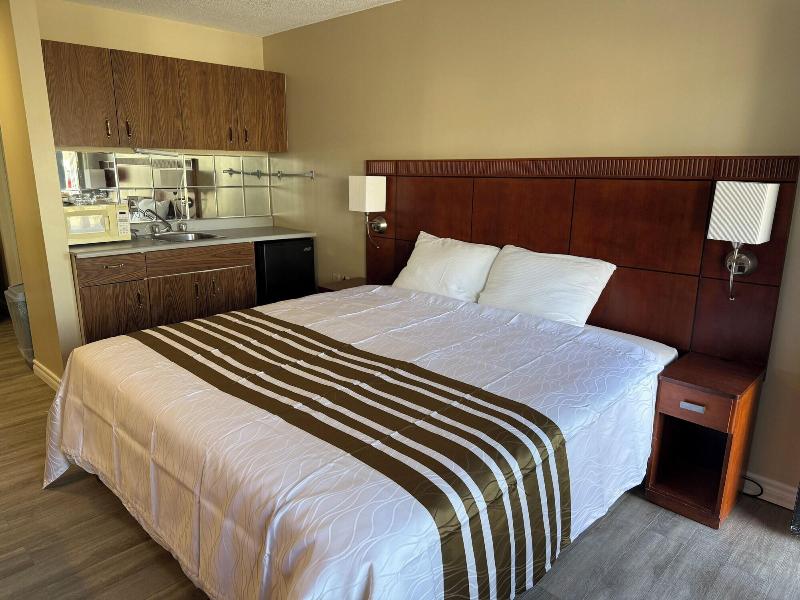 Princess Motel — photo 19