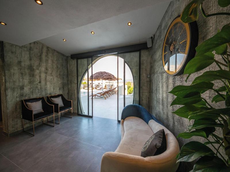 Emara Boutique Hotel image