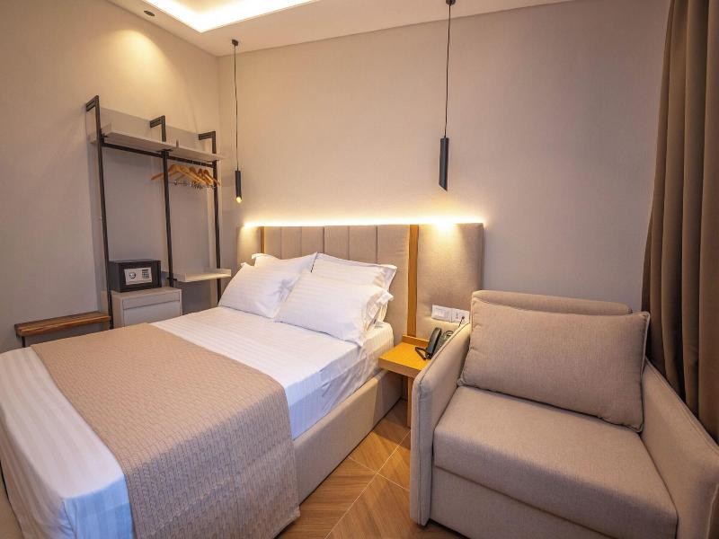 Emara Boutique Hotel image