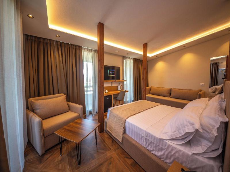 Emara Boutique Hotel image