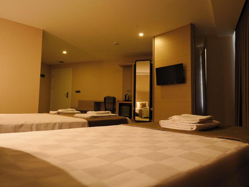 Bonnie City Hotel image