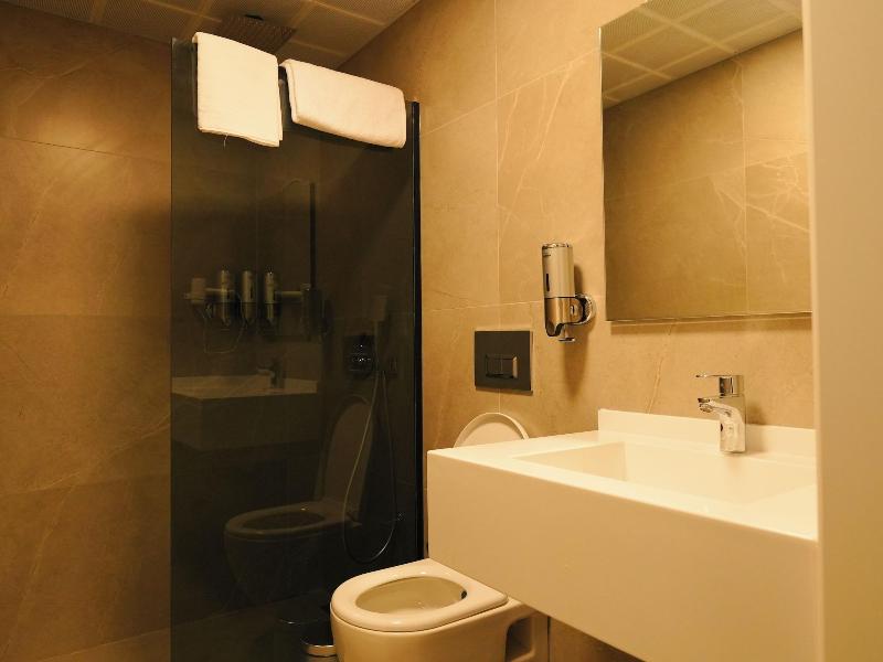 Bonnie City Hotel image