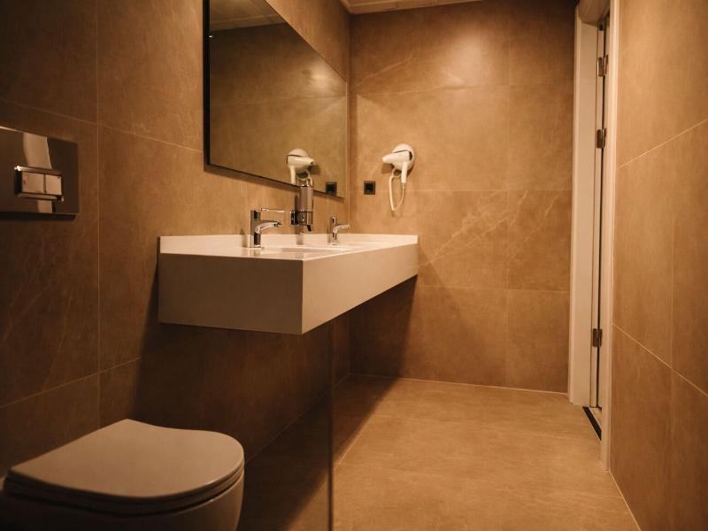 Bonnie City Hotel image