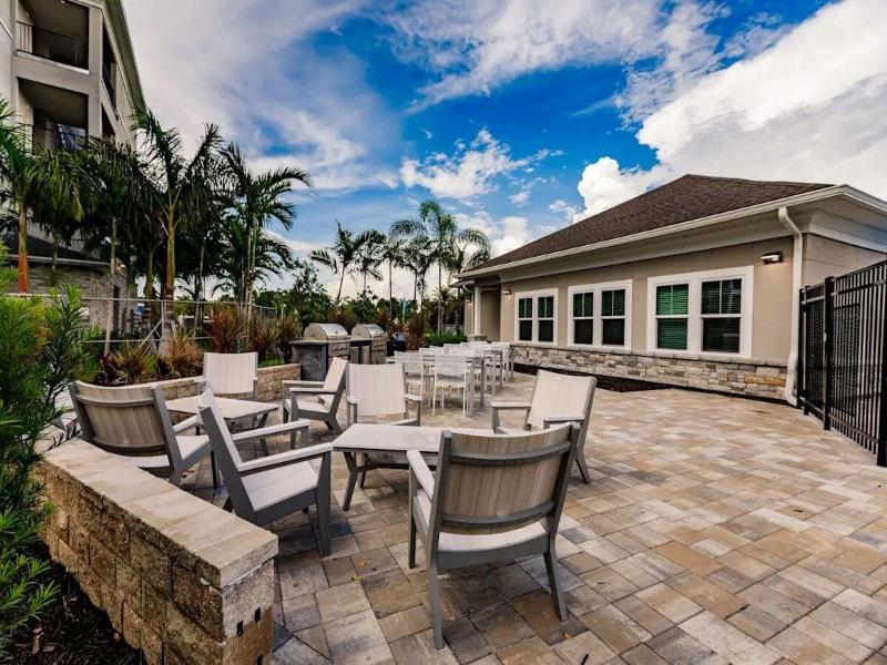 Landing Apartments Near North Fort Myers image