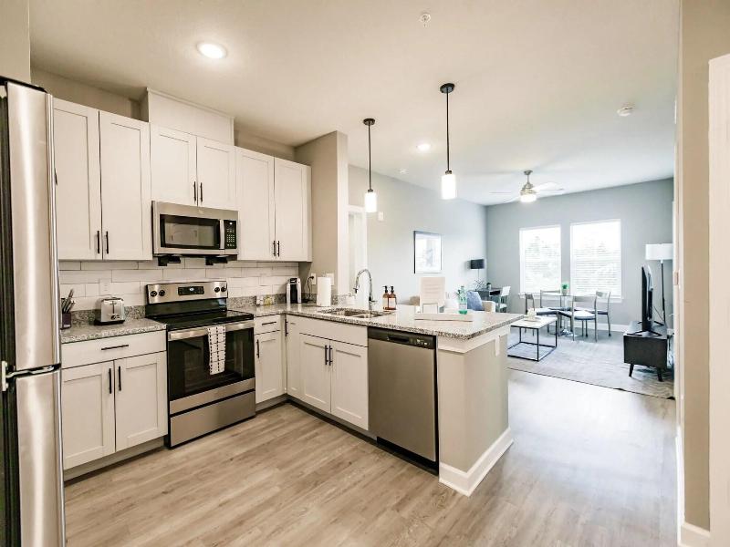 Landing Apartments Near North Fort Myers image