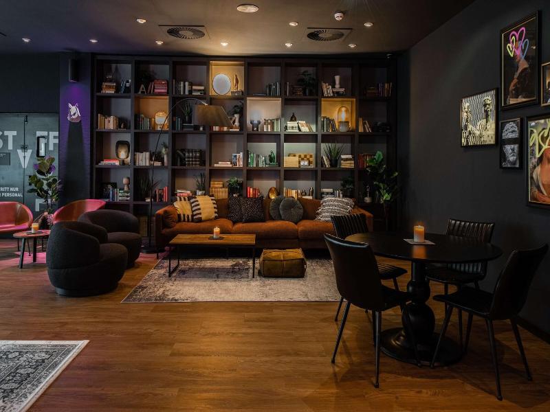 Pentahotel Bremen image