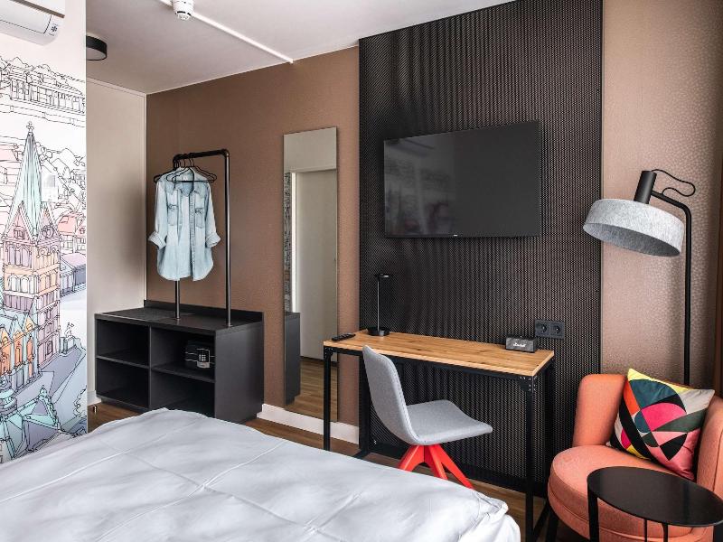 Pentahotel Bremen image