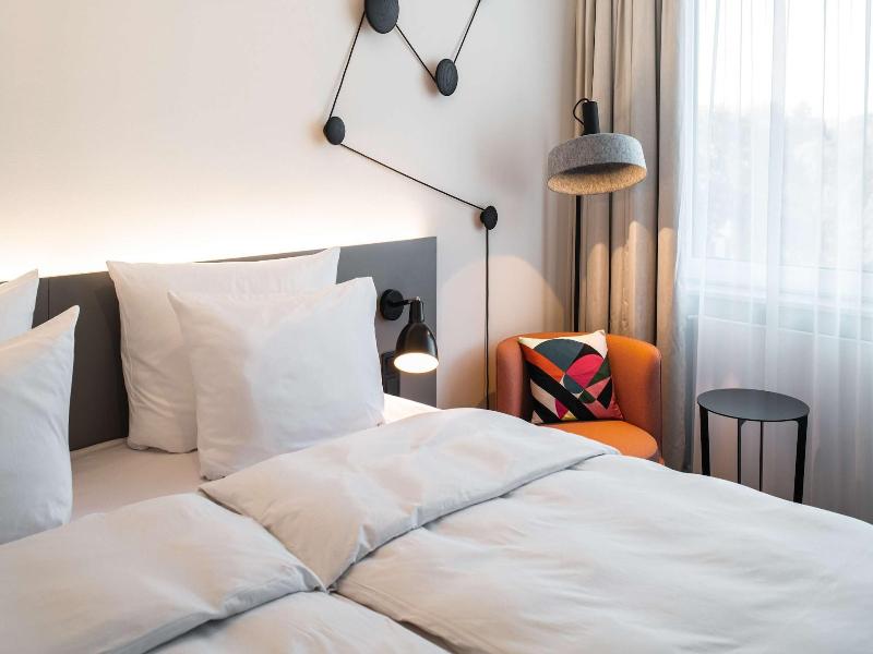 Pentahotel Bremen image