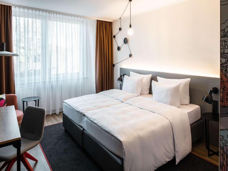 Pentahotel Bremen image