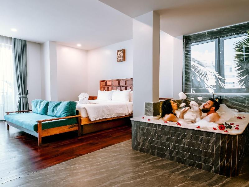 Two Seasons Siem Reap Hotel image