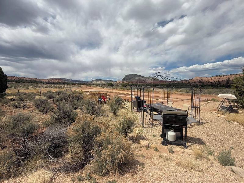 Bryce Glamp And Camp image