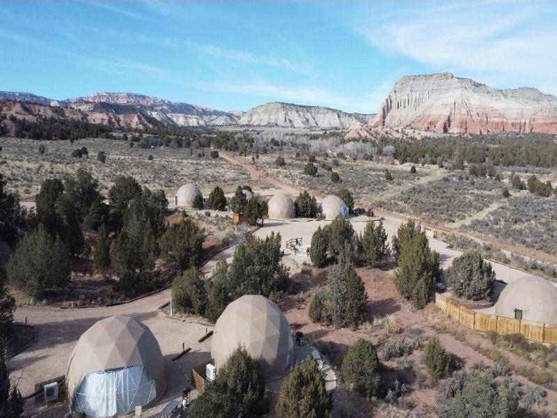 Bryce Glamp And Camp image