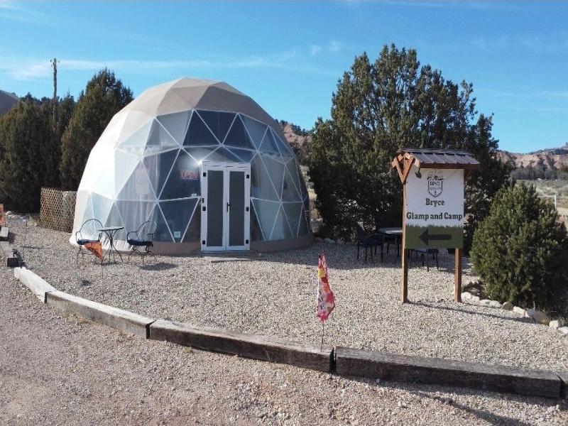 Bryce Glamp And Camp image
