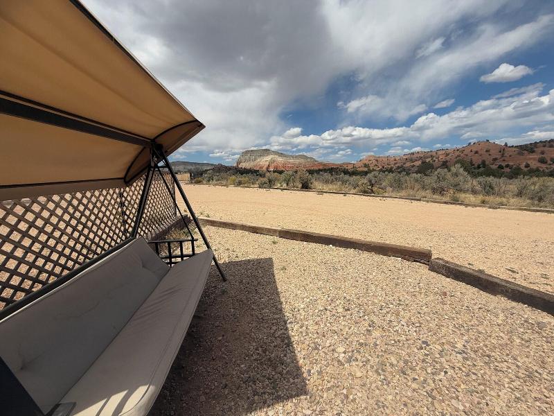 Bryce Glamp And Camp image