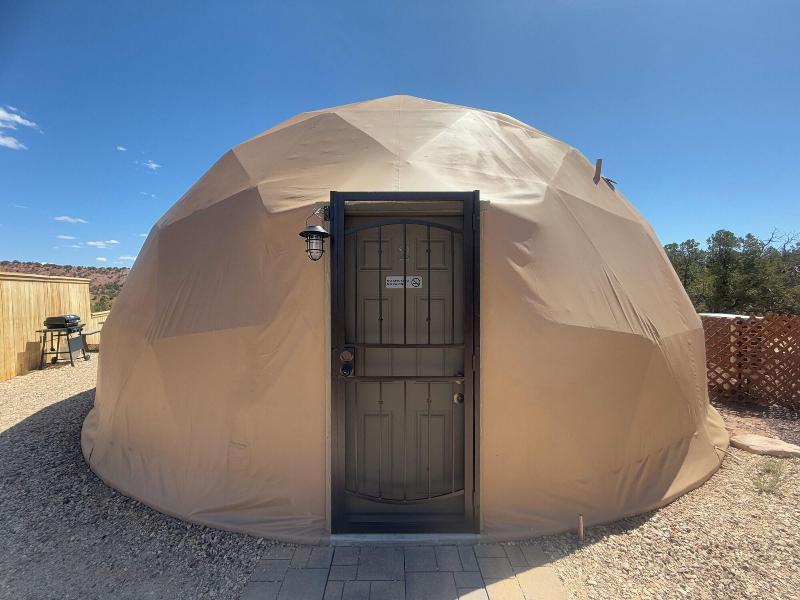 Bryce Glamp And Camp image