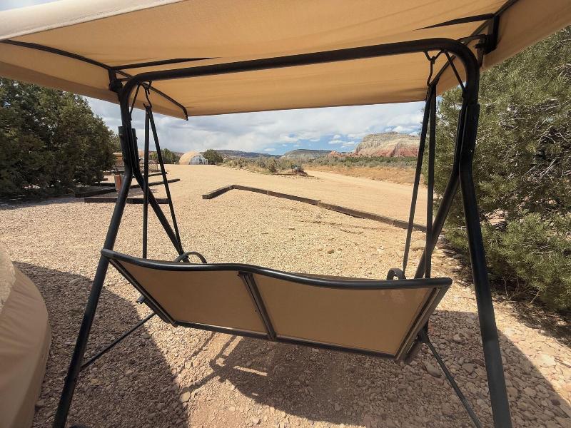 Bryce Glamp And Camp image
