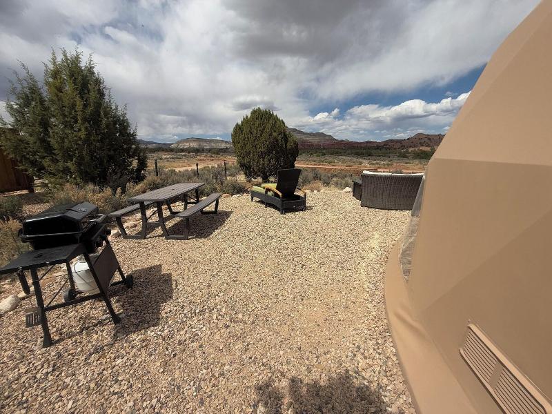 Bryce Glamp And Camp image
