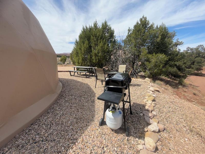 Bryce Glamp And Camp image