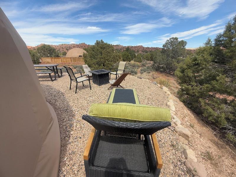 Bryce Glamp And Camp image