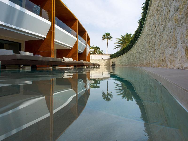 Tensuites image