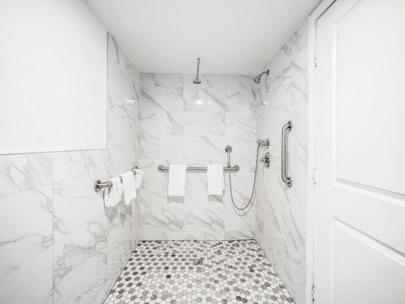 Aspire Inn Studios Spas image