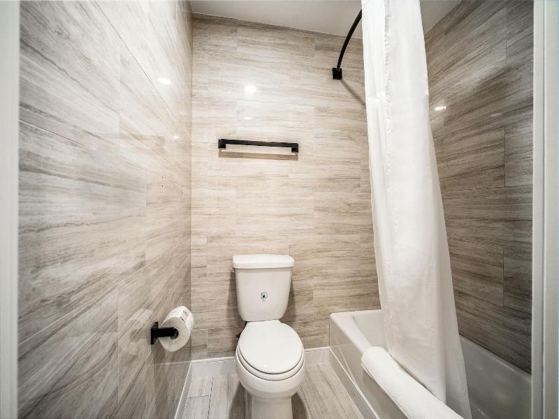 Aspire Inn Studios Spas image