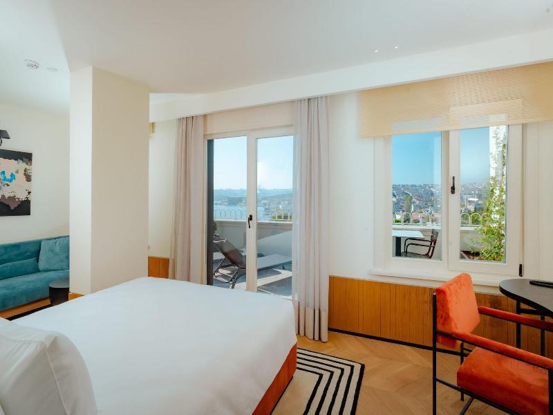 The Gift Hotel image