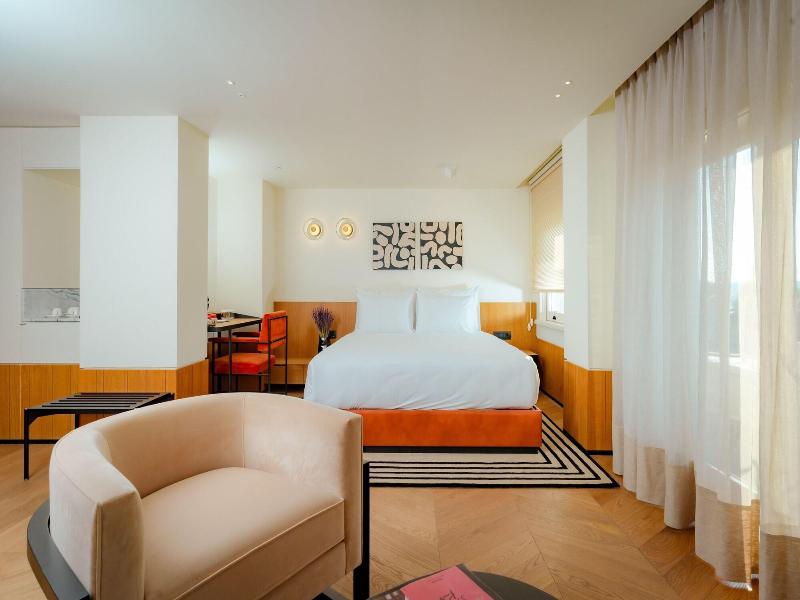 The Gift Hotel image