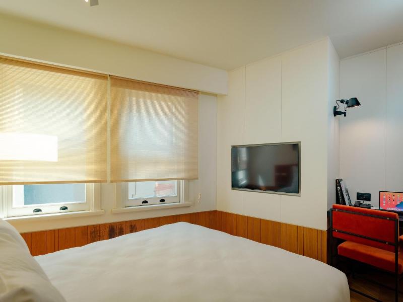 The Gift Hotel image