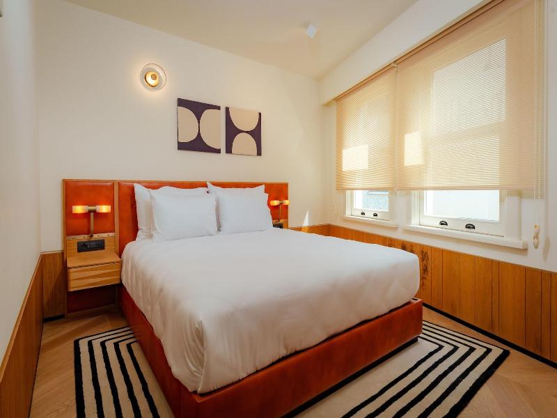 The Gift Hotel image